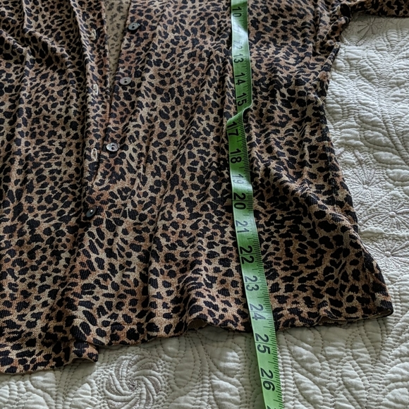 Dana Buchman Leopard print cardigan - Picture 5 of 7